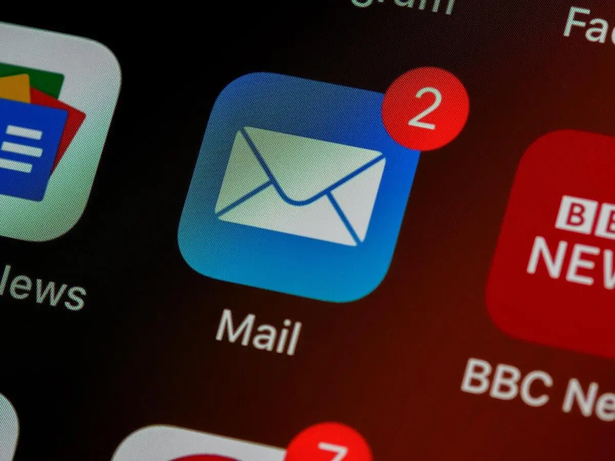 iOS Mail 替代品 5 个商业友好的选项源代码