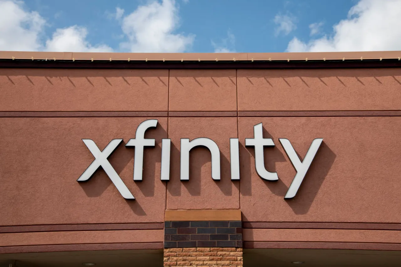 他想取消 Xfinity。 Xfinity 请求再给一次机会。 然后，一个大oopsie