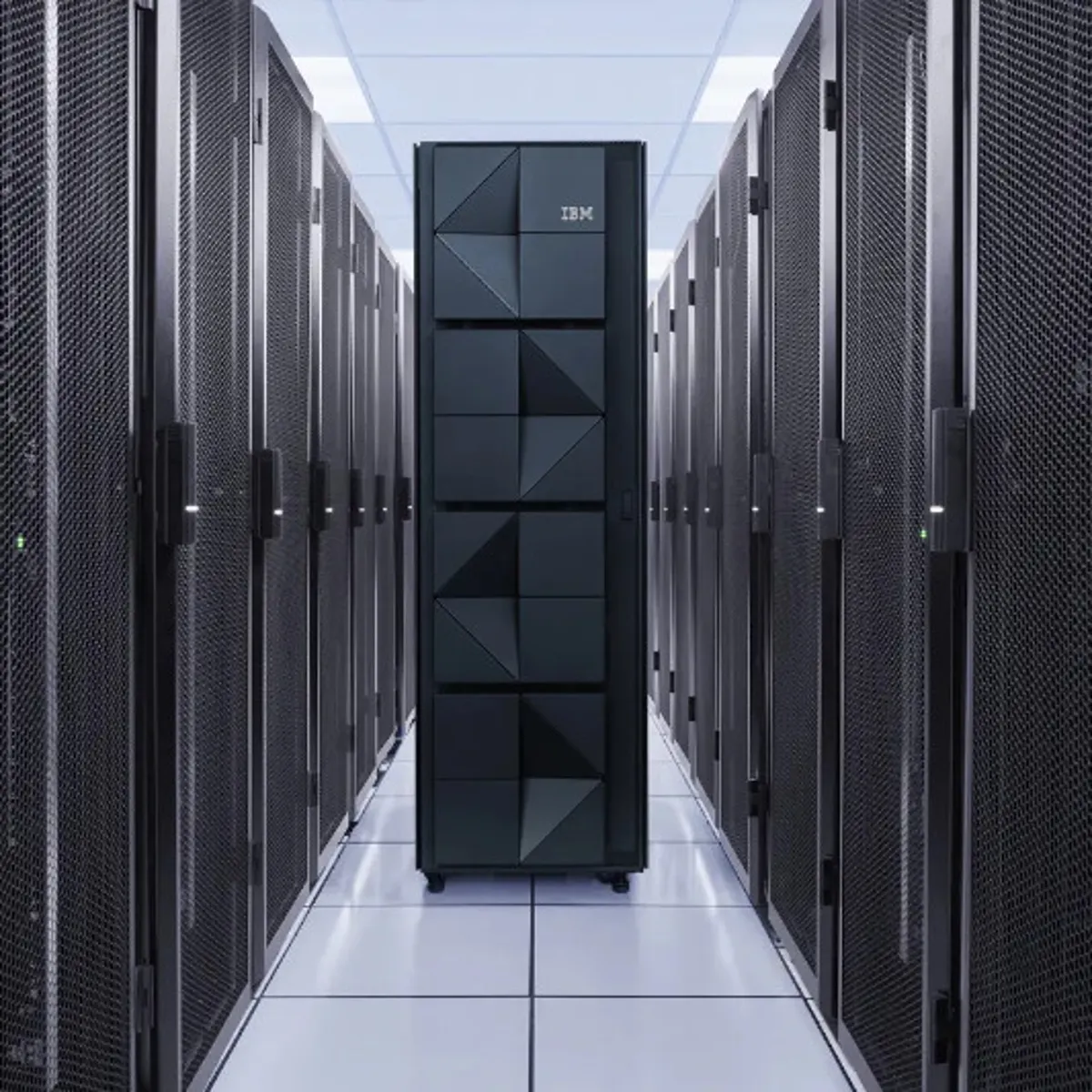 第一台用于 AI 的 IBM 大型机问世