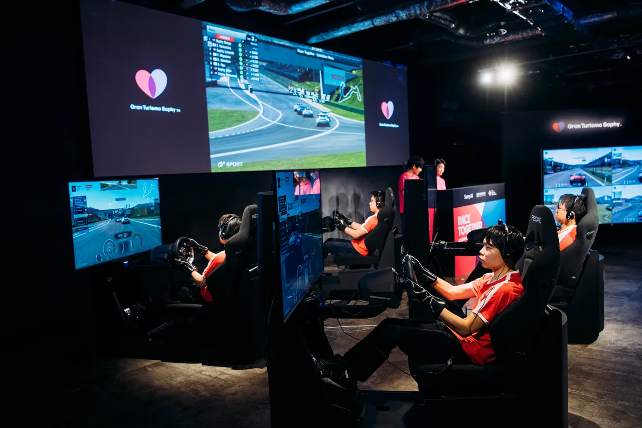 索尼开发可以击败顶级游戏玩家的Gran Turismo AI代理