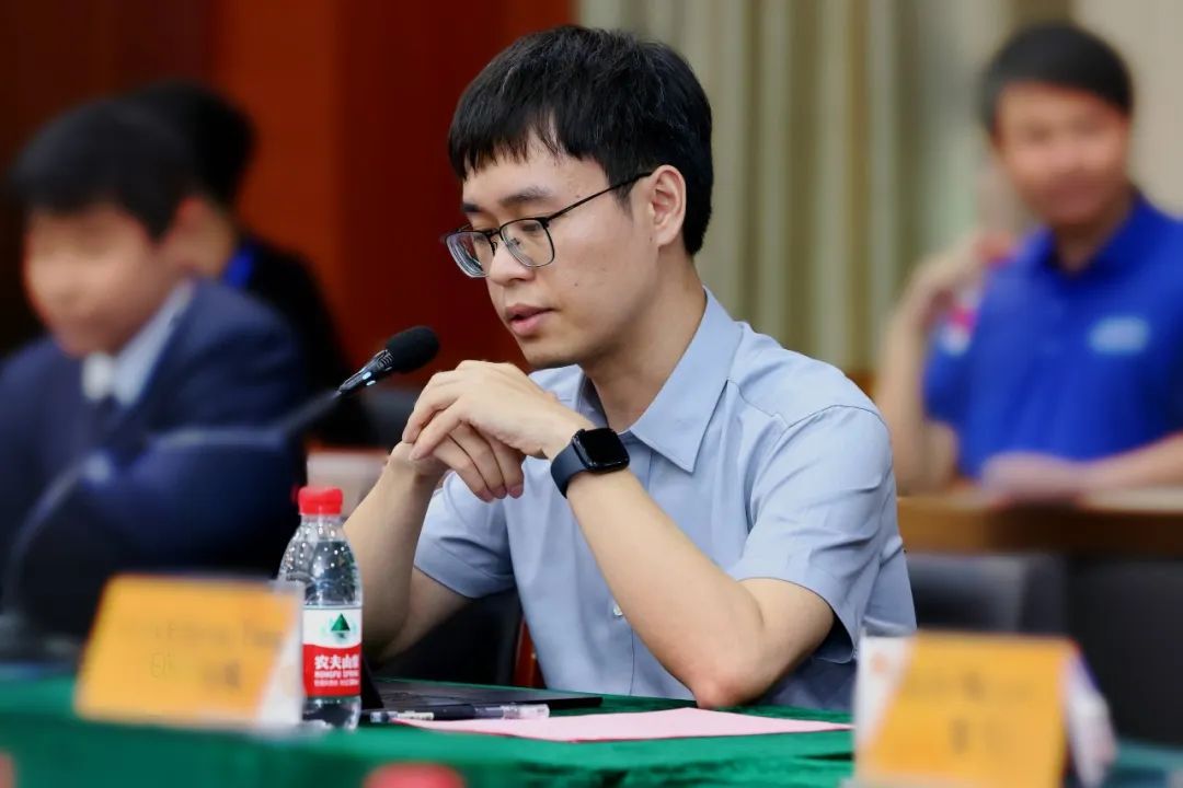 广州市工贸技师学院成功举办软件测试项目技术标准研讨活动