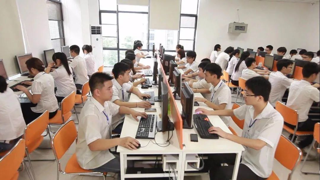 软件开发学习难度解析:入门容易还是困难?