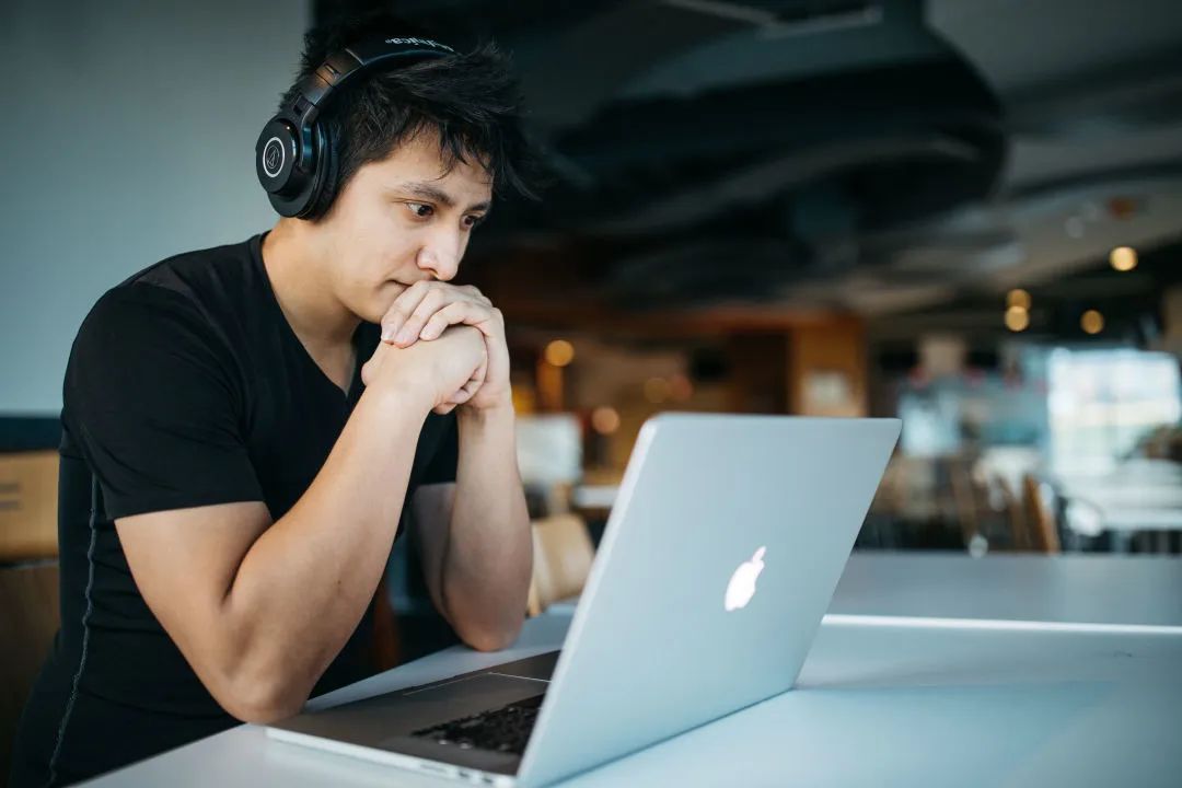 揭秘山寨APP泛滥现象:换皮重生背后的隐患与对策