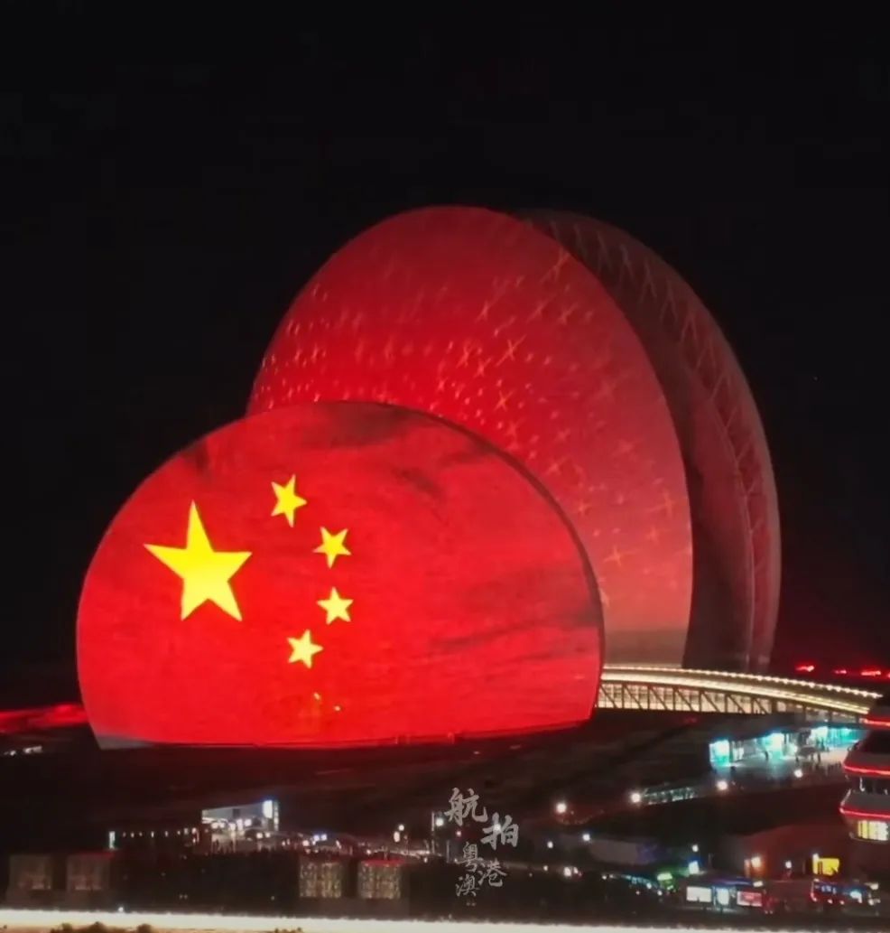 2025年中国经济、技术、软件及AI发展趋势全面解析与预测