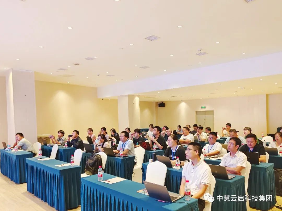 2023年Web应用软件开发暑期师资培训第二期顺利开班,提升教师技能