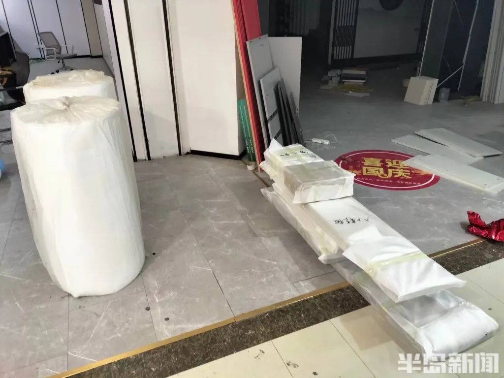 青岛装饰公司失联事件:预付超13万,涉及多户大额资金,人去楼空引发关注