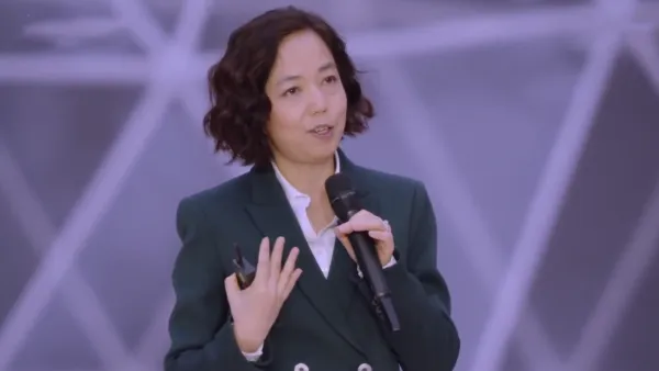 苹果与阿里携手开发AI功能,湖南企业哪吒手办销售突破2亿元|早报精选