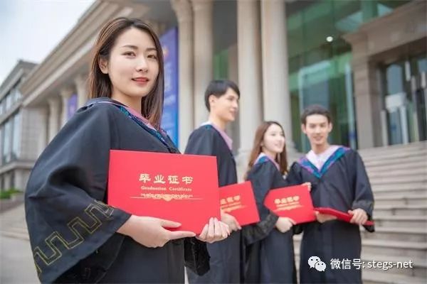 2018年10月自考英语二、马原、近现代史、毛中特、思修真题答案及甘肃自考毕业证通知