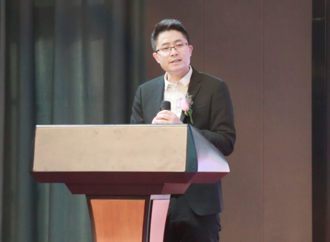 校友张庆庆分享:技术创新如何助力软件开发迈向美好未来