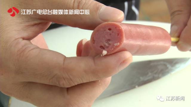 揭秘3毛4一根的烤肠成分:香味四溢的背后到底是什么?