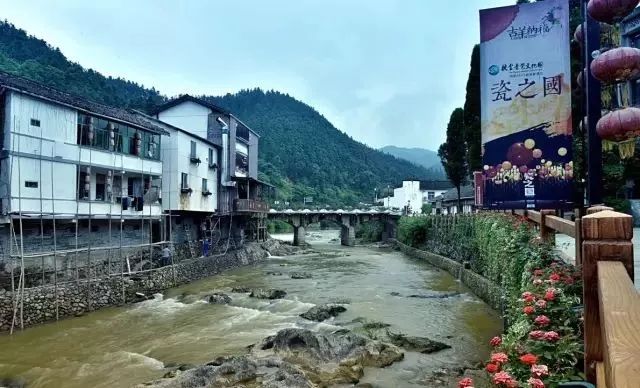 浙江10个特色小镇开发案例详细介绍:探索浙江独特小镇魅力