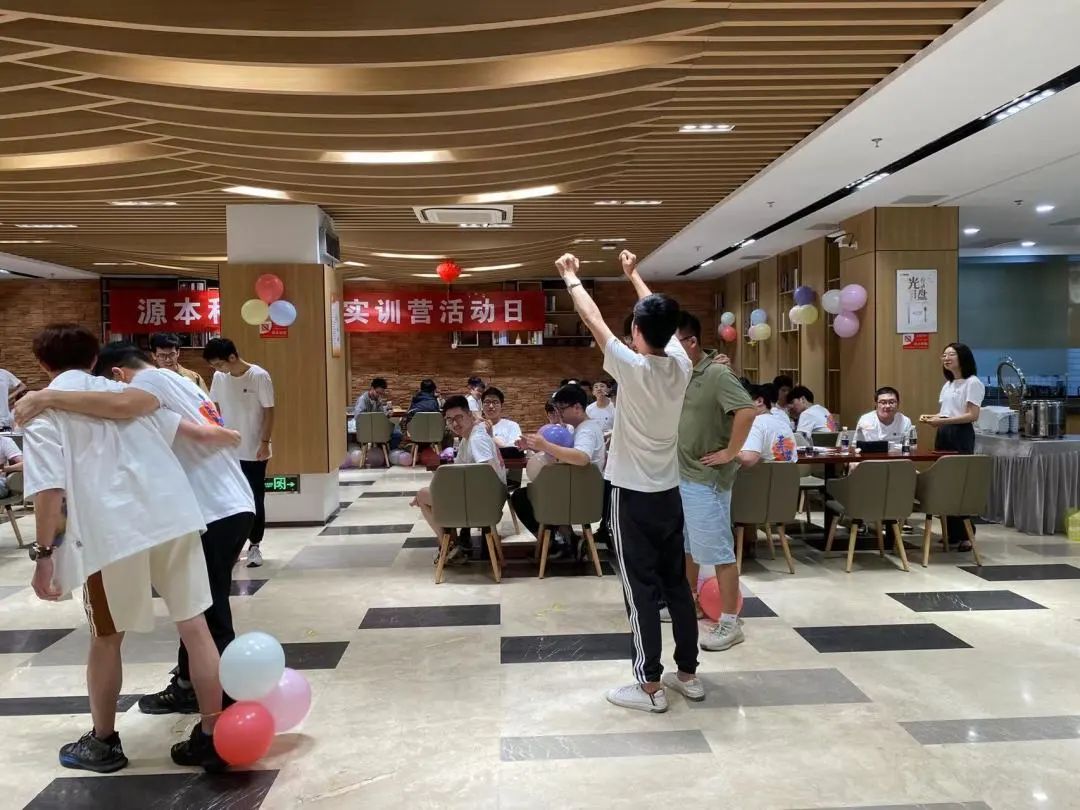 南京信息工程大学大数据开发与云原生架构高薪就业班招生简章