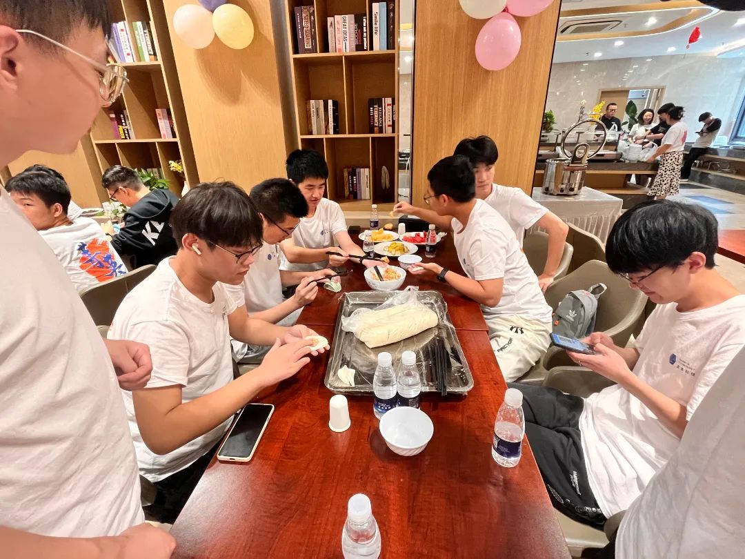 南京信息工程大学大数据开发与云原生架构高薪就业班招生简章