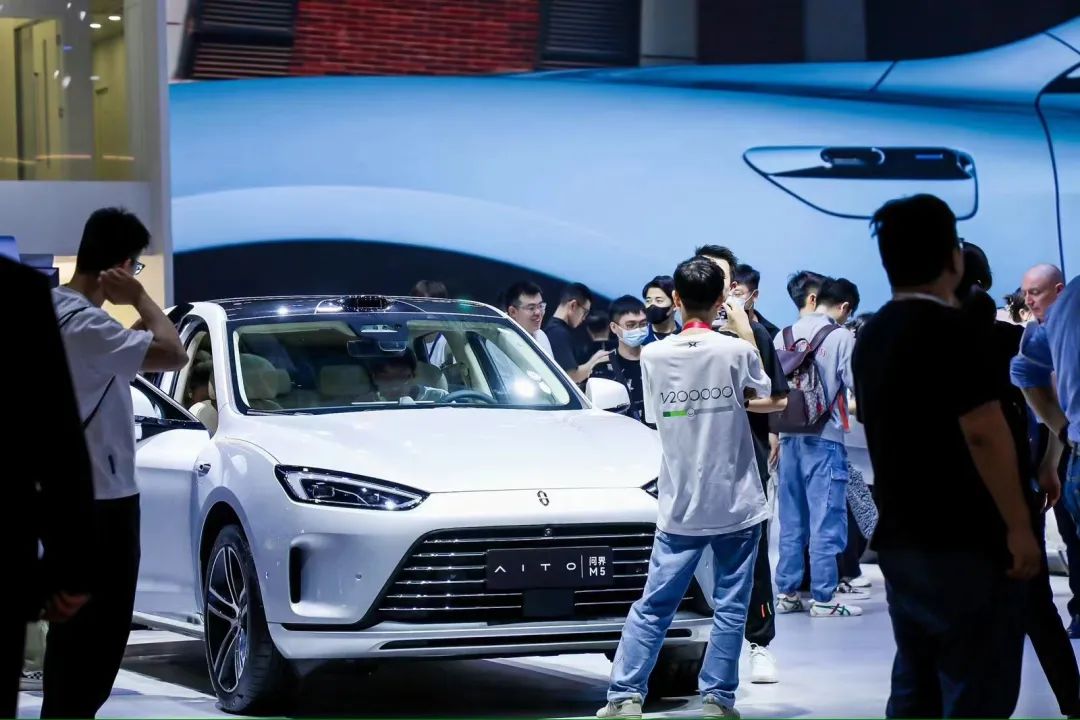 上海车展揭示软件定义汽车的未来趋势与创新方向