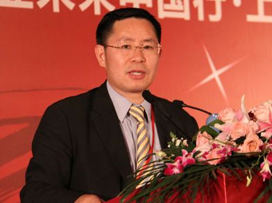 用友与金蝶三十年竞争回顾:新时代平台崛起,行业格局或将重塑