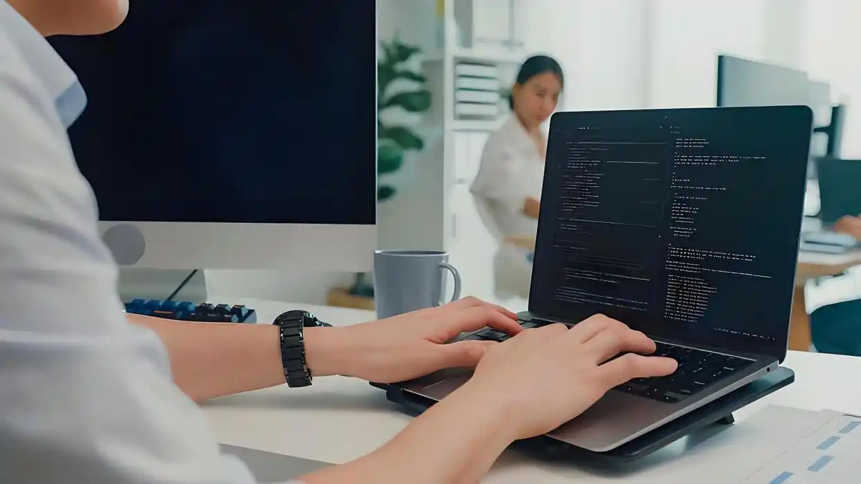 软件开发:数字时代企业核心竞争力的关键要素