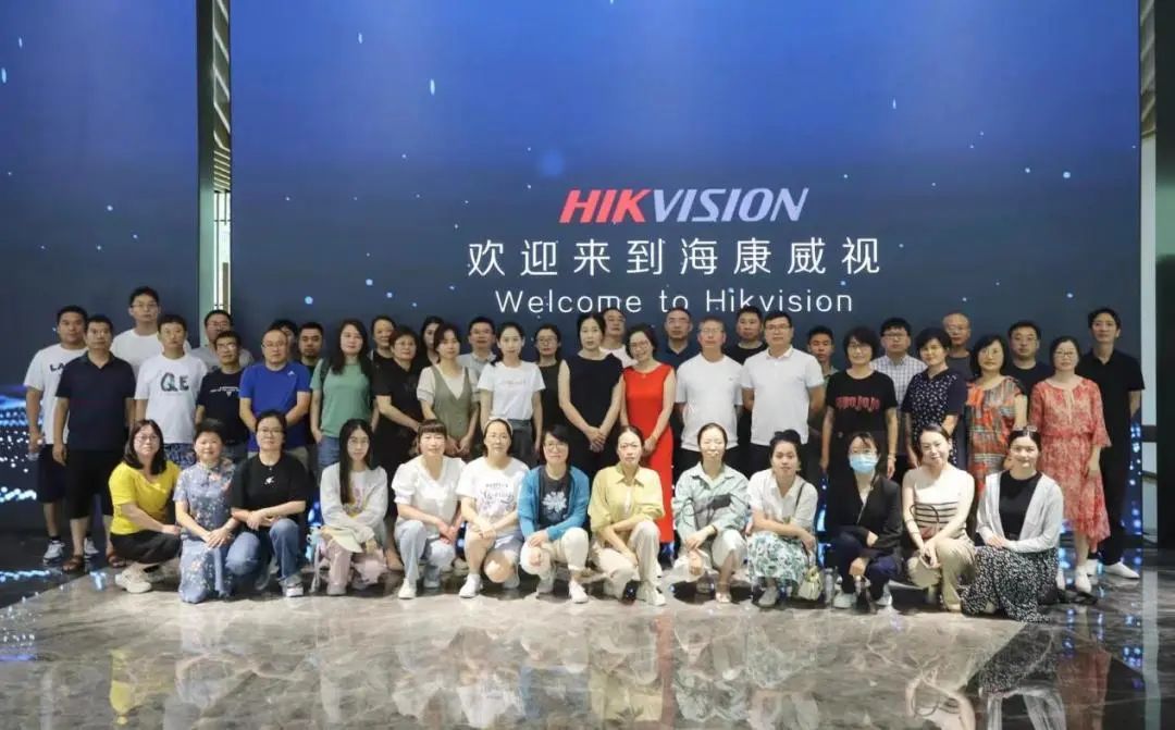 数智魅力助力职业教育教学能力提升——舟山市中职教师专业发展能力提升培训班在我校成功举办