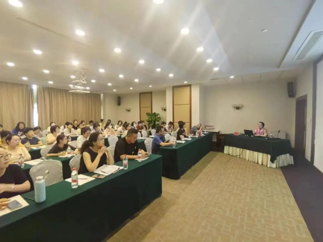 数智魅力助力职业教育教学能力提升——舟山市中职教师专业发展能力提升培训班在我校成功举办