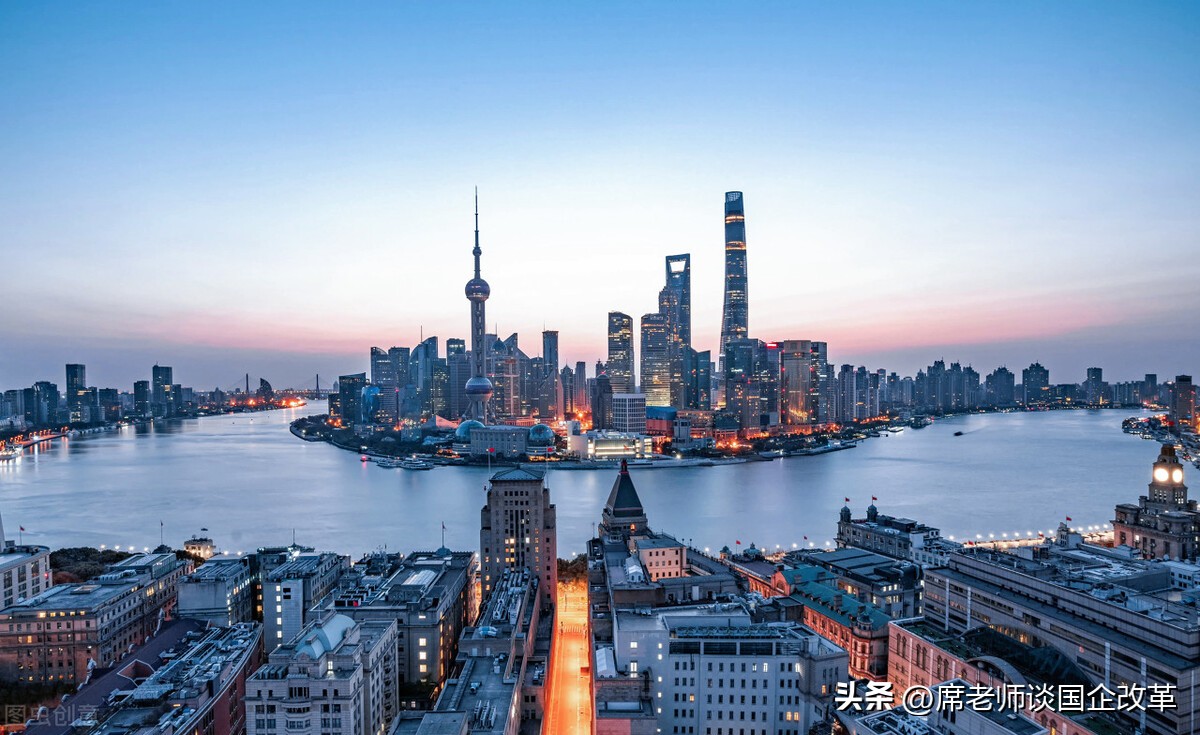 管委会+公司模式下,平台公司转型升级的路径探讨