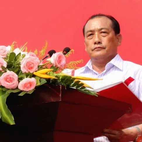 幽兰芬芳溢山谷,踔厉奋发谱华章 – 自然之美与奋斗精神的完美结合