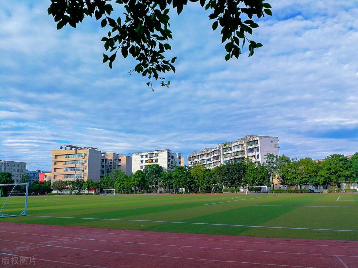 2025湖北高考:值得选择的性价比高校及专业有哪些?