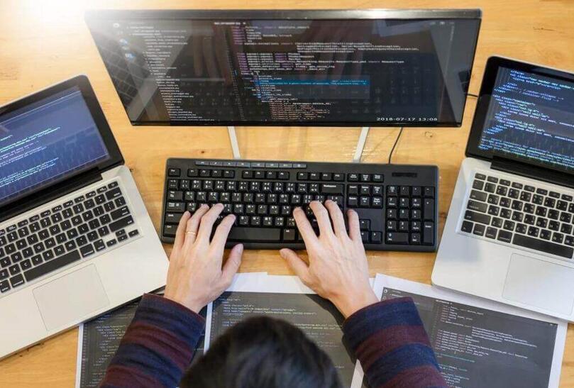 初中毕业学软件开发?这些因素决定你能否学会